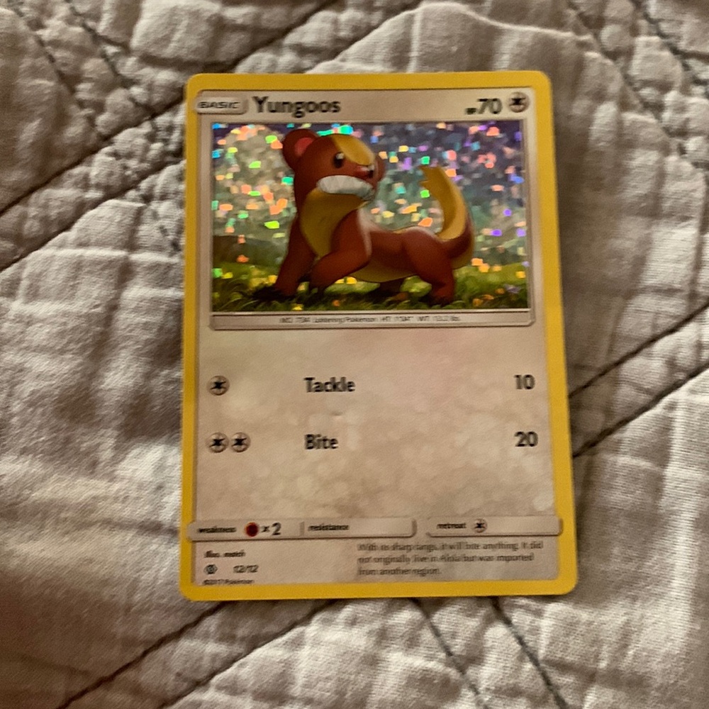 Yungoos Pokémon card
